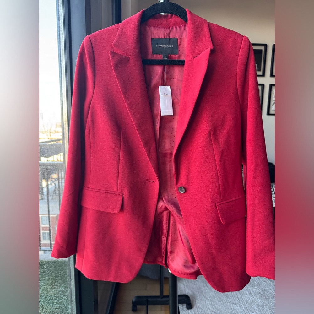 Banana Republic Women's Vibrant Red Blazer